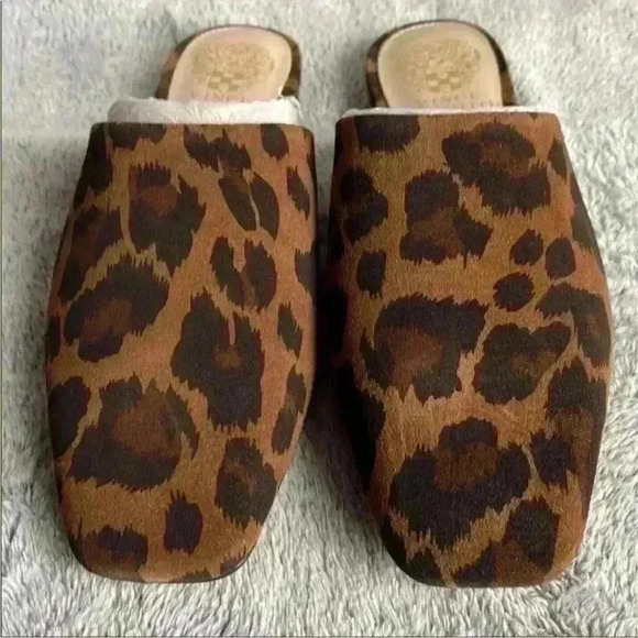 Vince Camuto Larsina Mule in Nut Leopard Print Size 6 - NWT - Picture 2 of 5